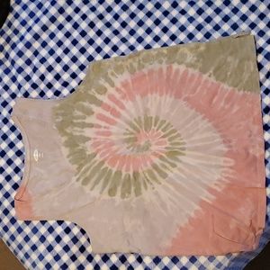 2 Old Navy Tank Tops